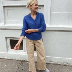 Stockholm Sweater V-Neck